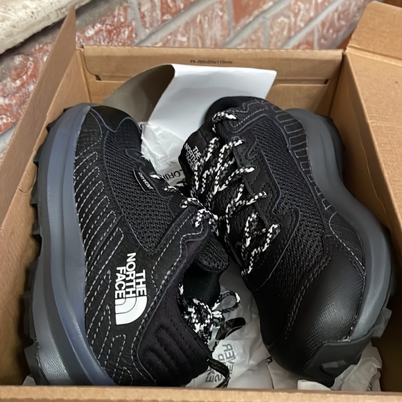 The North Face Youth Fastpack hiker WP TNF Black DryVent - Picture 9 of 10